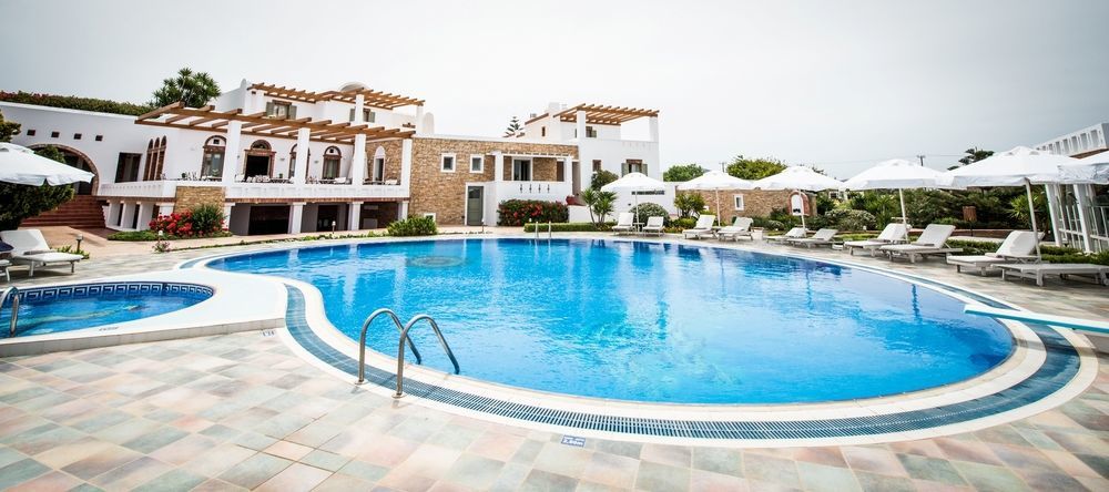Hotel Porto Naxos 4*