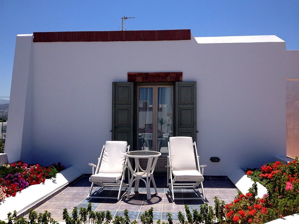 Hotel Porto Naxos 4*